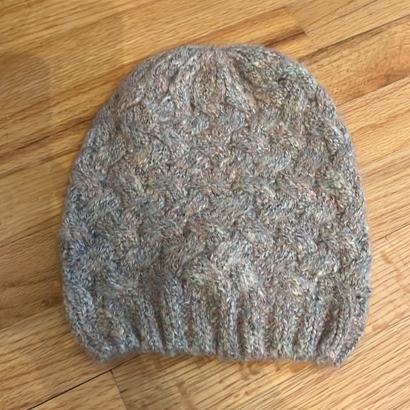 beanie - Picture 2 of 2
